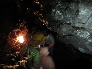印野の溶岩隧道