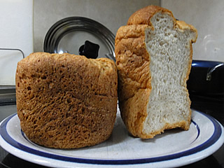 オートミールパンと普通のパン